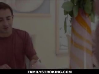 Sedusive बड़ा आस मिल्फ आंटी जिया vendetti की सुविधा देता है उसकी nephew बकवास उसकी सही के बाद overhearing उसके अंकल बात कर रहे हो टट्टी